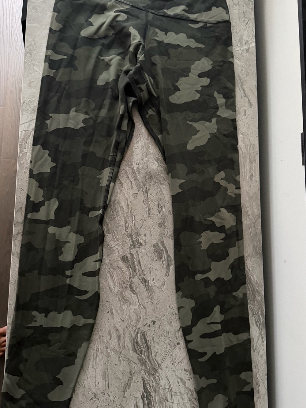 lululemon athletica Women’s Camo Leggings in Olive & Dark Green